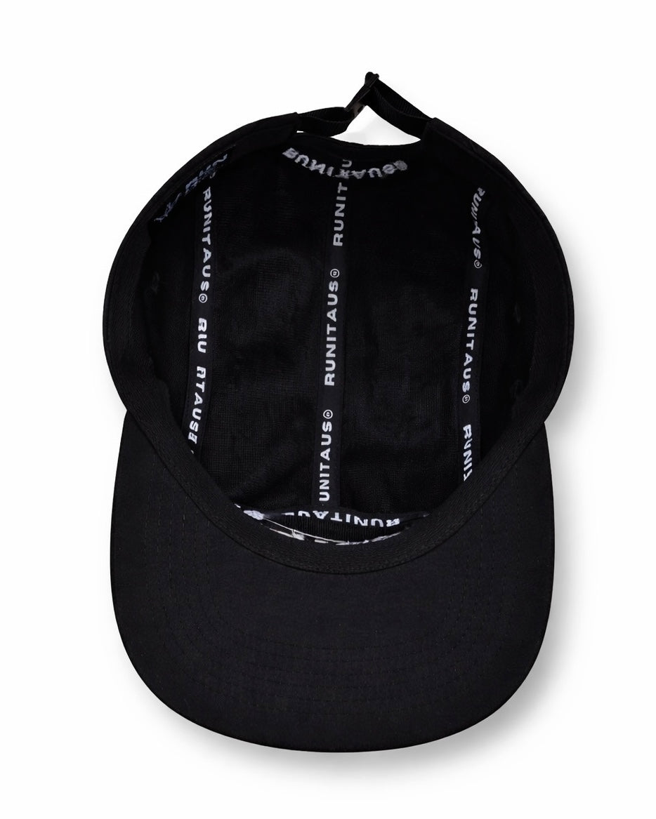 EXCLUSIVE SIGNATURE CAP